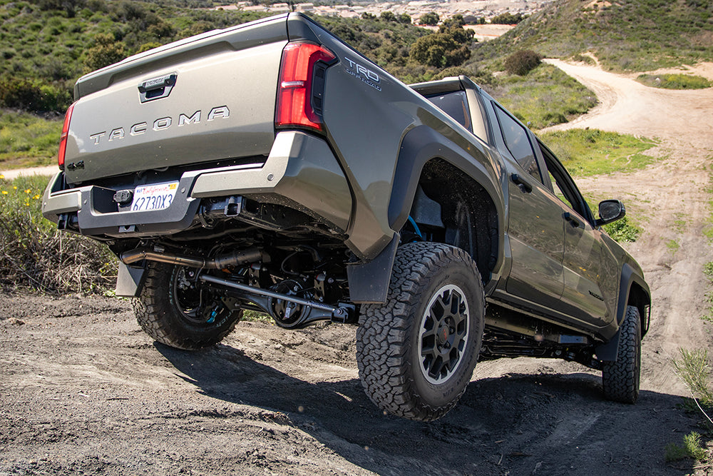 '24+ Tacoma Rear Link Kit Front View