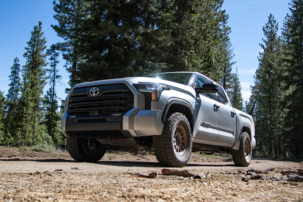 MID TRAVEL LIFT KIT W/ FRONT & REAR 3.0 INCH DIAMETER ADJUSTABLE KING SHOCKS - 3RD GEN TUNDRA