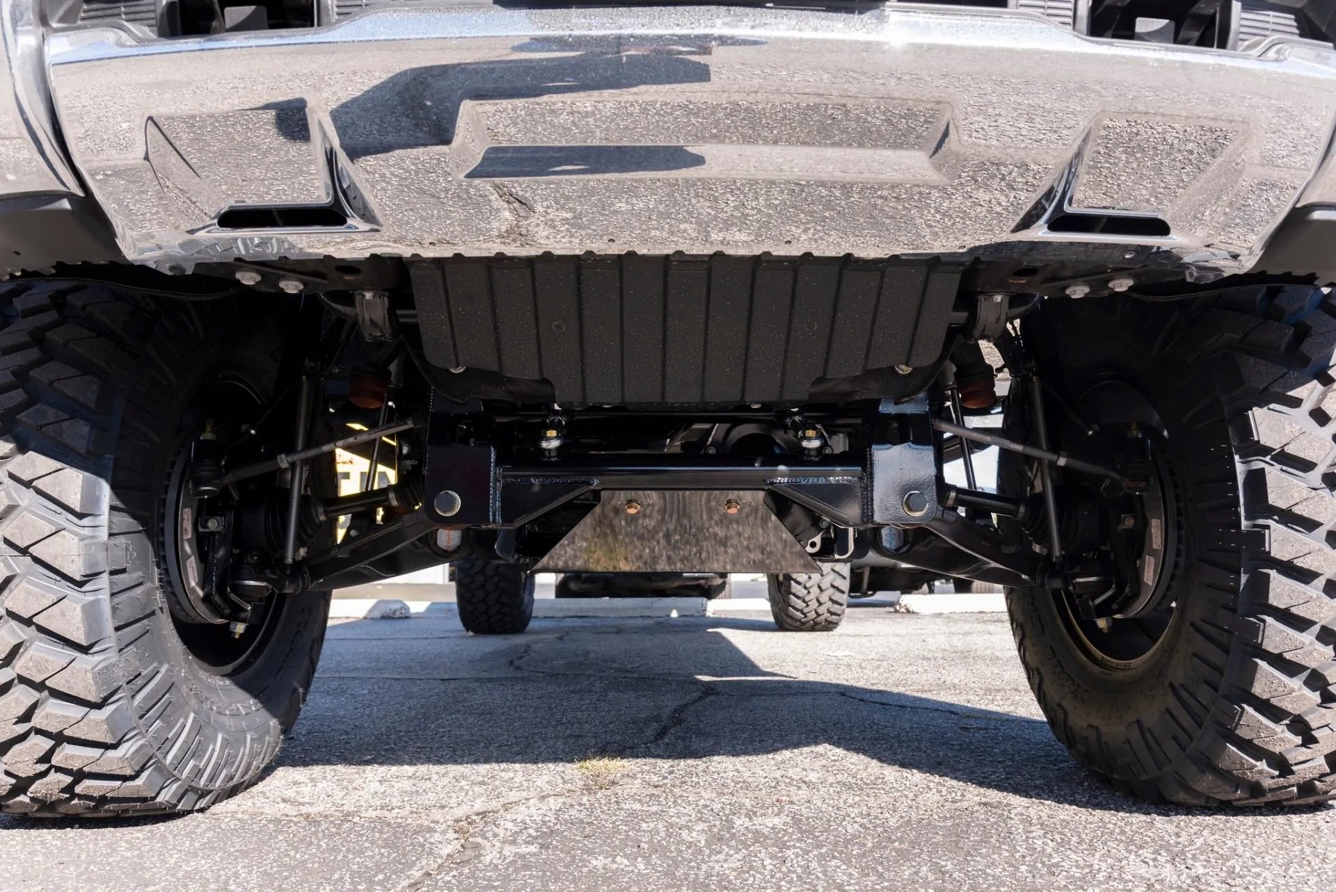 CST 2020-2025 GM 2500 / 3500 4wd Diesel | 10″ Stage 1 Suspension System Front View