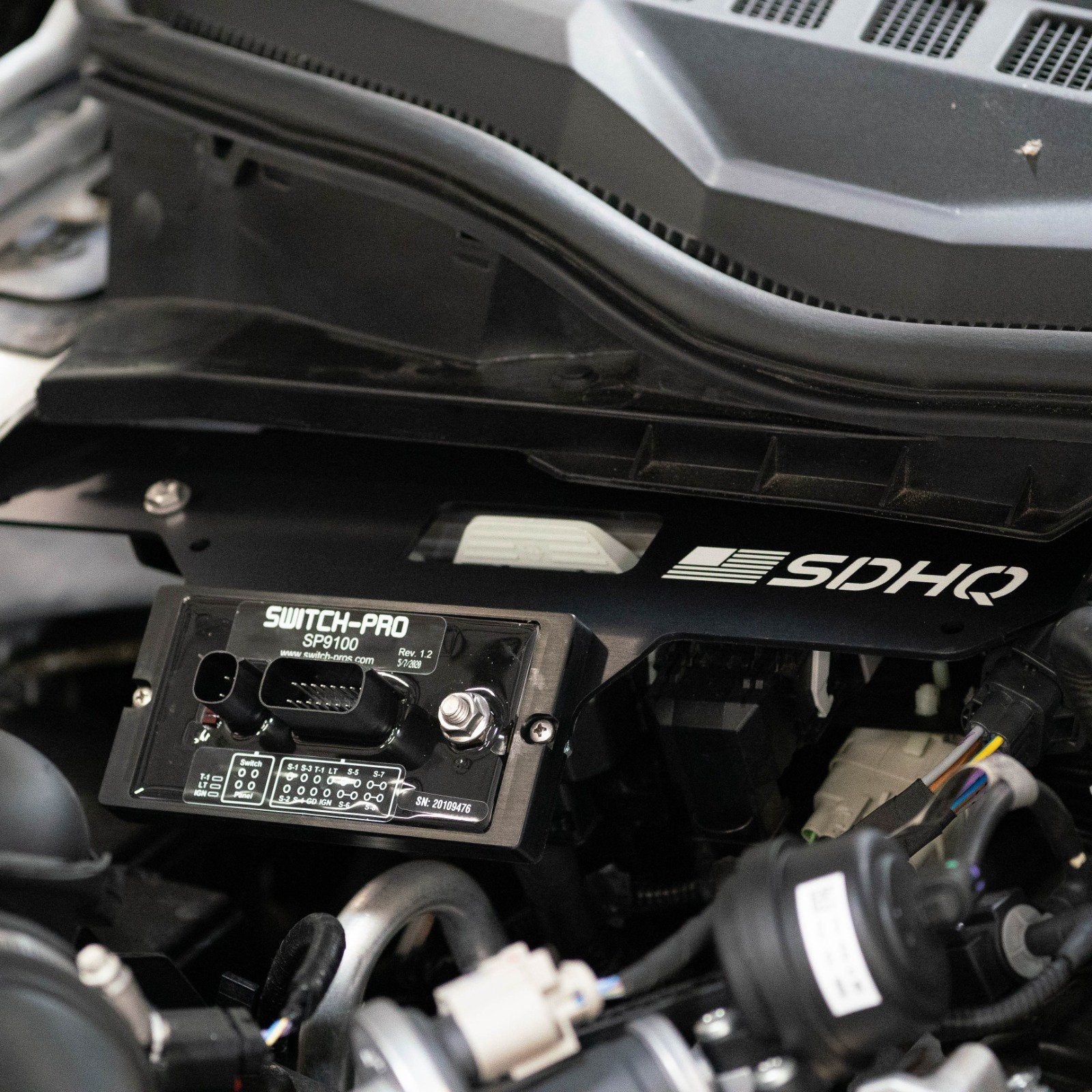 '21-24 RAPTOR COMPLETE SWITCH PROS SP9100 KIT - FLOW THROUGH CENTER CONSOLE KEYPAD MOUNT