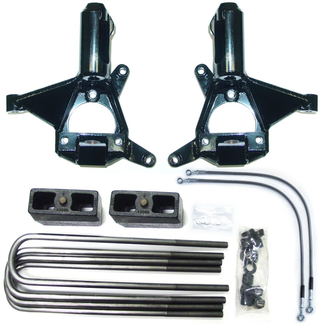 CST 07-18 GM 1500 2wd 3.5-5.5″ Stage 1 Suspension System (Cast Steel) Front View