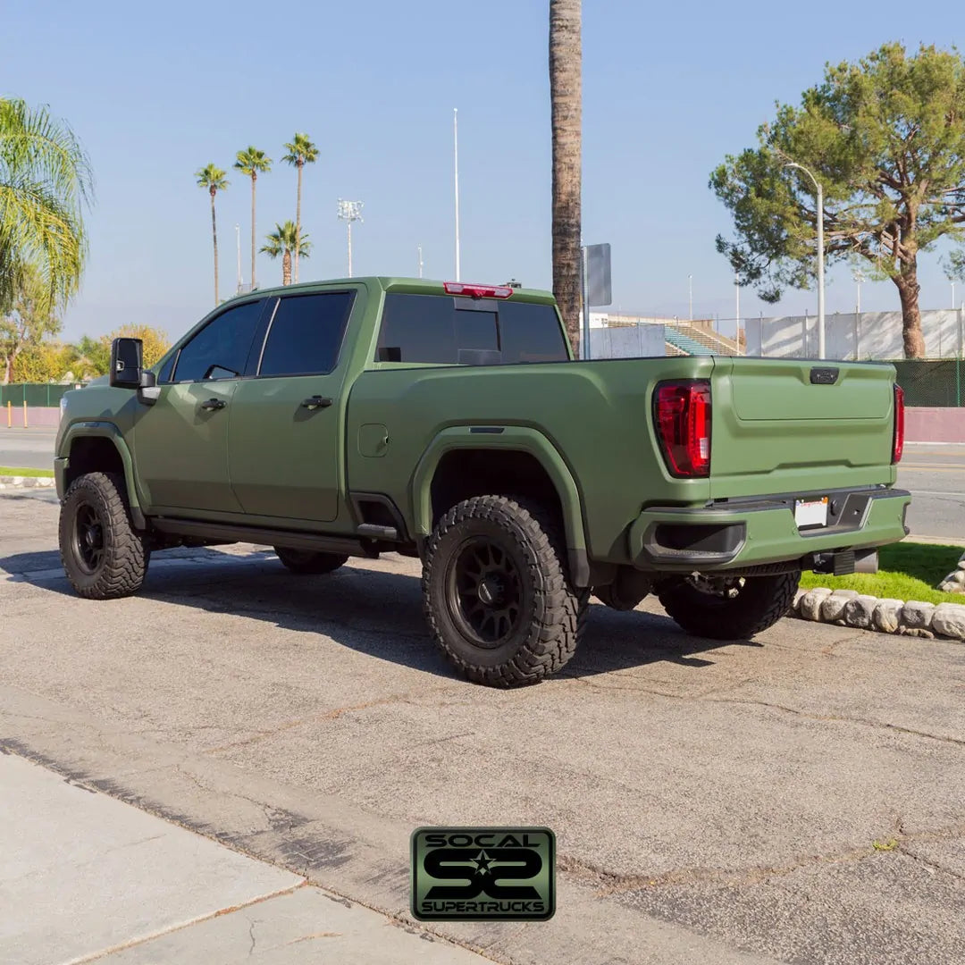 CST 20-25 GM 2500 4″ Stage 4 Suspension System Front View