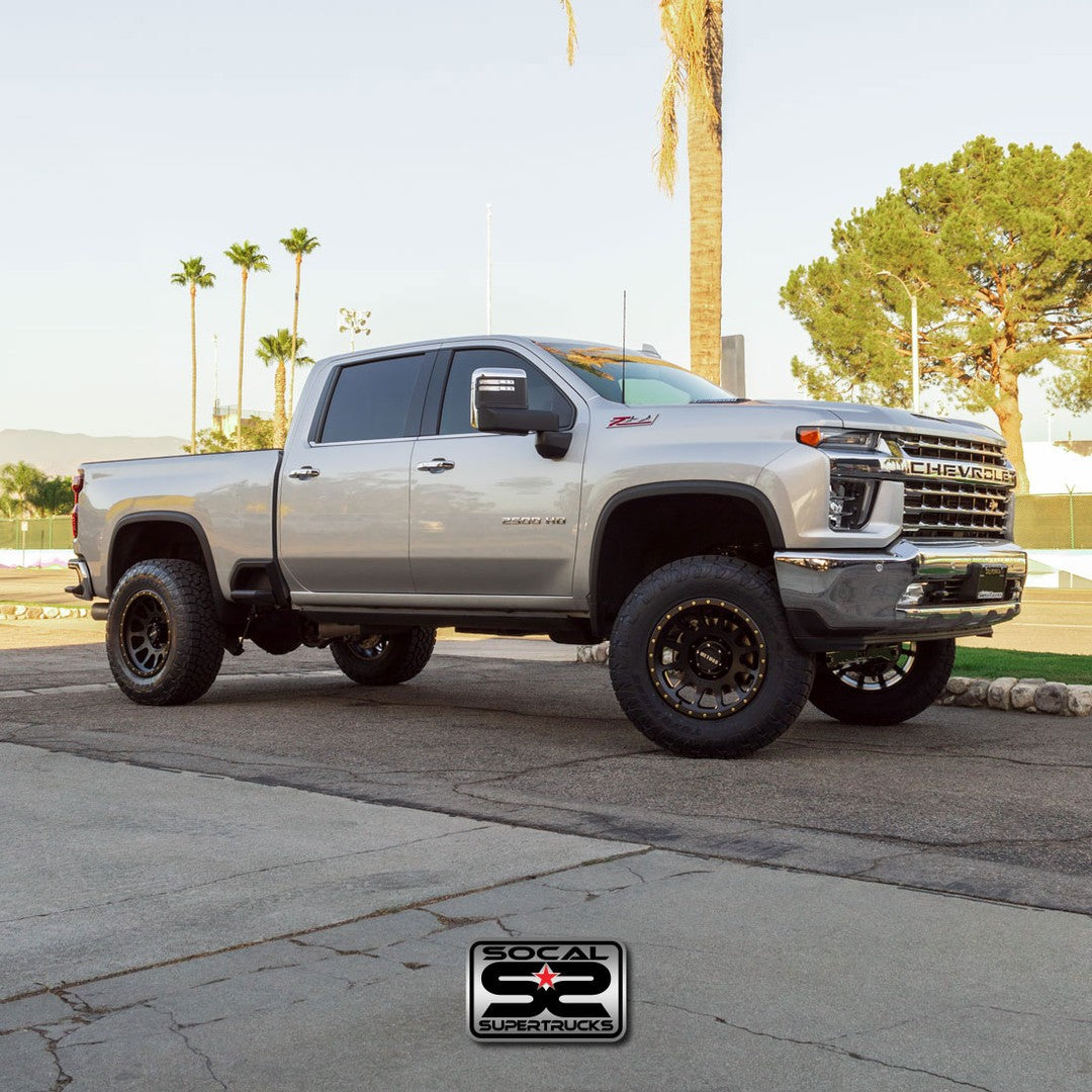 CST 20-25 GM 2500 4″ Stage 5 Suspension System w/ FOX 2.0 Reservoir Shocks Front View