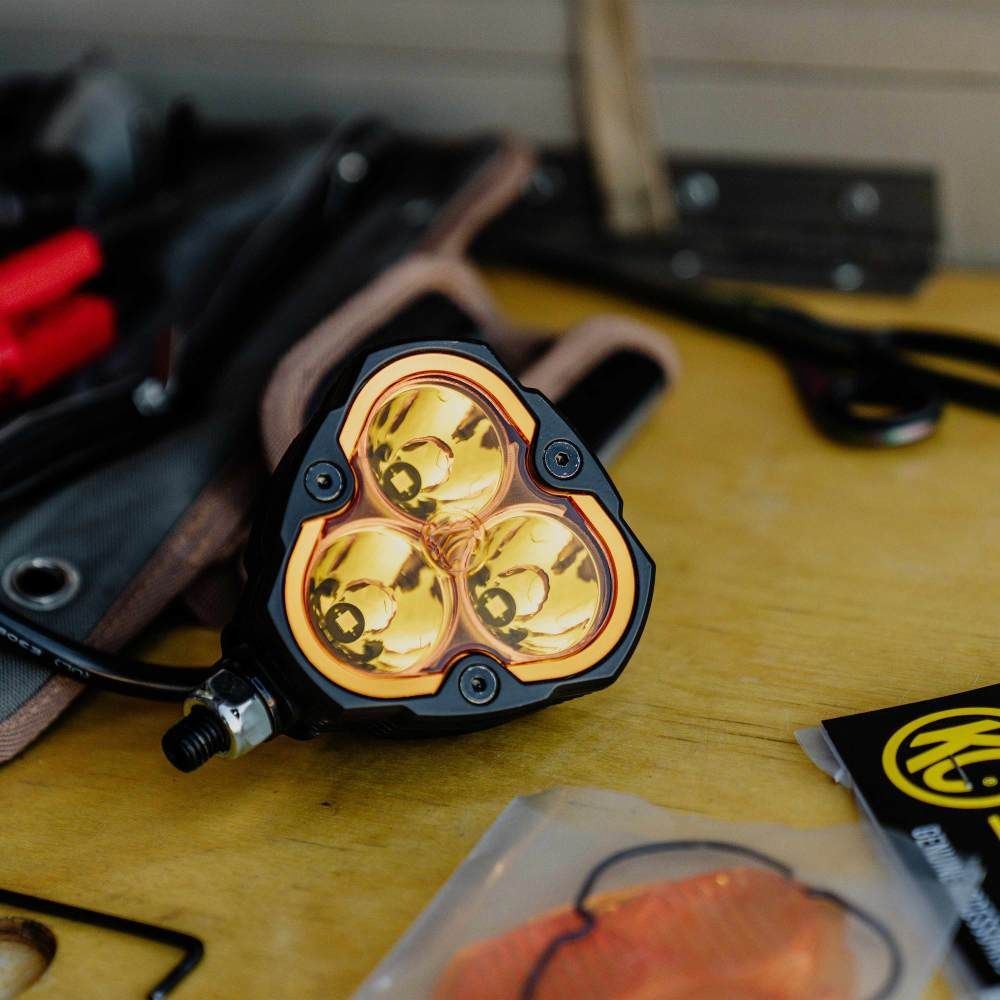 KC HiLites FLEX ERA 3 | Performance Yellow Spot Beam Lens Front View
