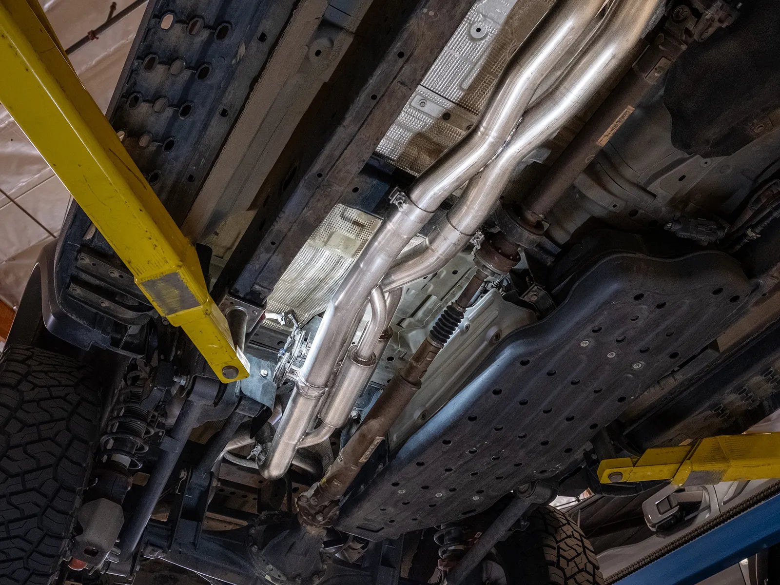 Vulcan Series 3 IN 304 Stainless Steel Cat-Back Exhaust System w/ Polished Tip