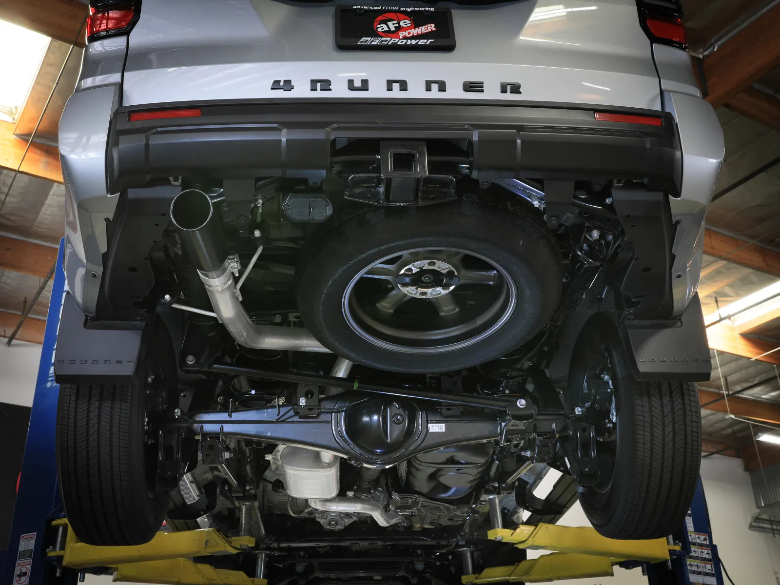 Vulcan Series 2-1/2 IN to 3 IN 304 Stainless Steel Cat-Back Exhaust System w/ Polished Tip