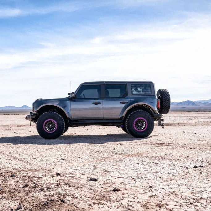 2021-2022 Ford Bronco Fenders Display on Vehicle