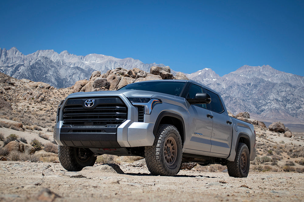 MID TRAVEL LIFT KIT W/ FRONT & REAR 3.0 INCH DIAMETER ADJUSTABLE KING SHOCKS - 3RD GEN TUNDRA