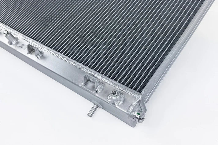 2nd Gen Subaru Forester XT (MT) High-Performance All-Aluminum Radiator Front View