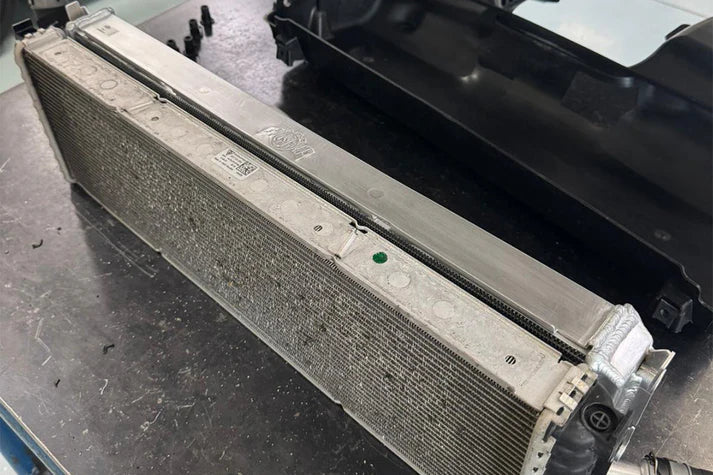 Porsche 992 911 High-Performance All-Aluminum Radiator (Center)