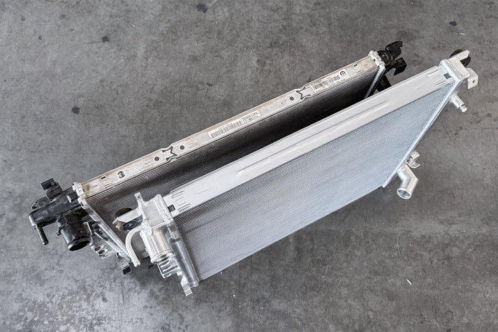 Heavy-Duty All-Aluminum Radiator Front View
