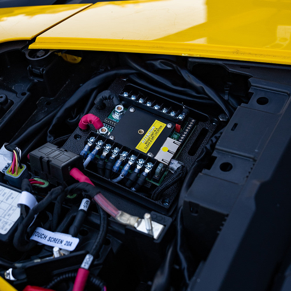 Can-Am Maverick R HD Steering Wheel Mount Kit Display on Vehicle