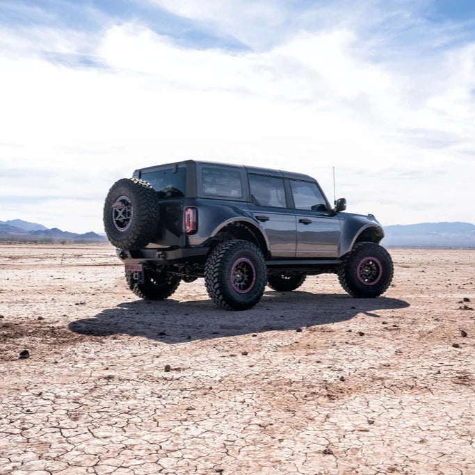 2021-2022 Ford Bronco Fenders Display on Vehicle