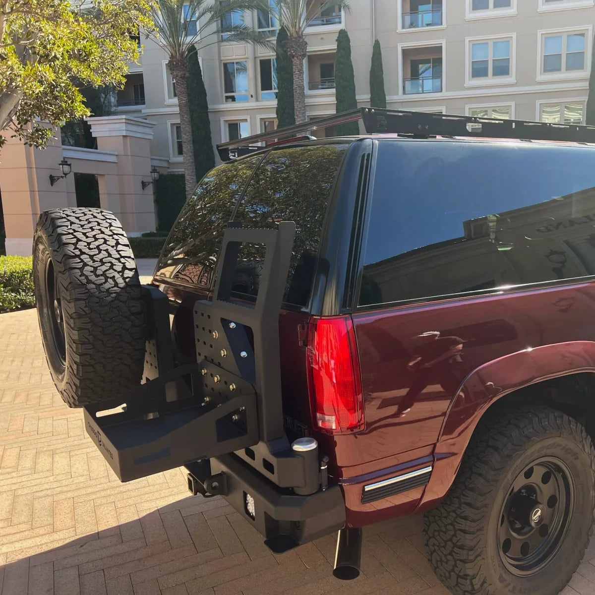 1992-1998 CHEVY/GM OCTANE DUAL SWING OUT REAR BUMPER Front View