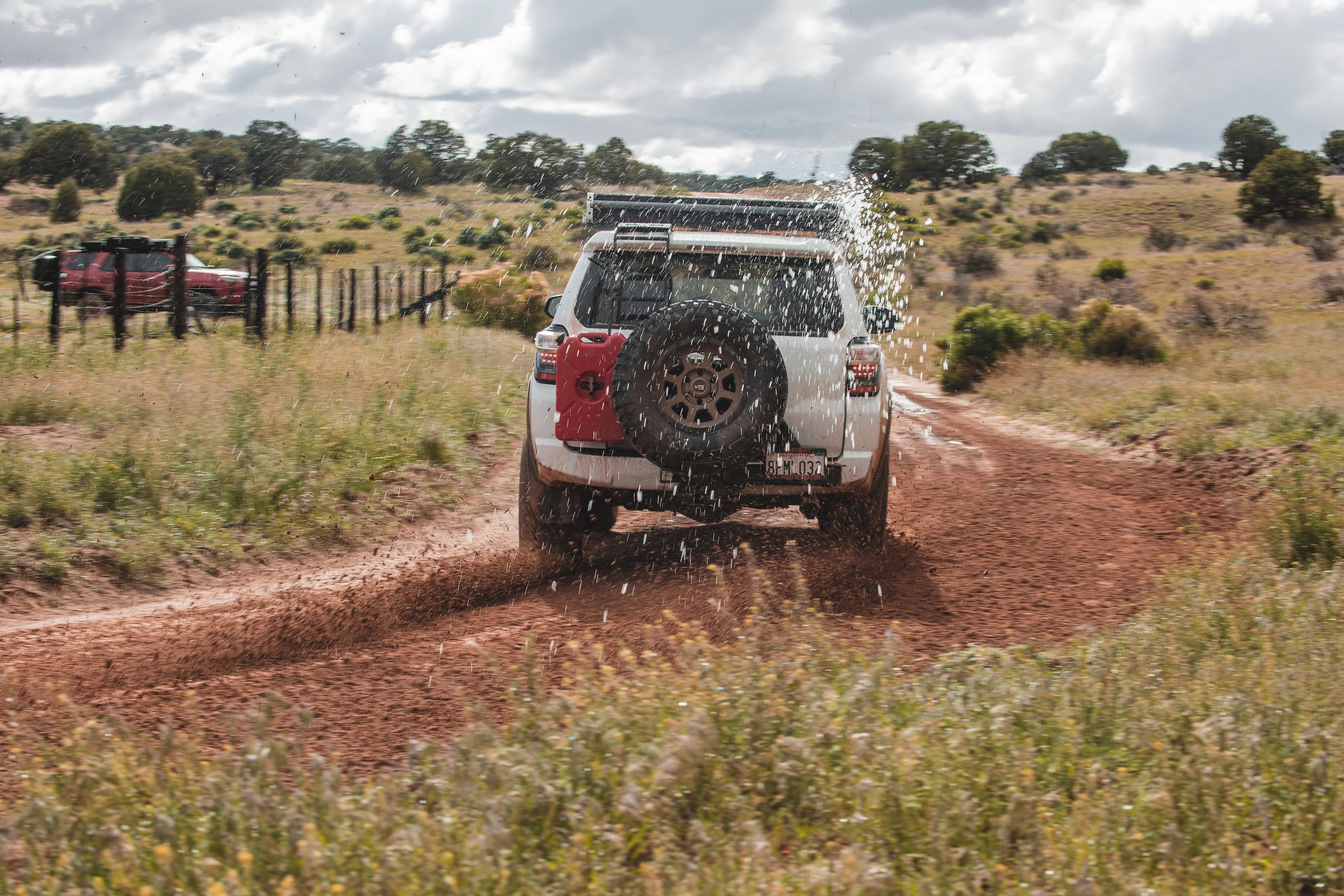 UltraSwing Short-Fit Spare Tire Hitch Mount | RiGd Supply Front View