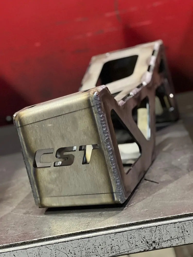 CST 20-25 GM 2500 / 3500 8″ Stage 1 Suspension System Front View