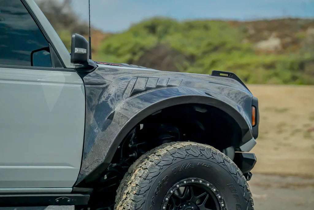 2022-2023 Ford Bronco Raptor Fenders Display on Vehicle