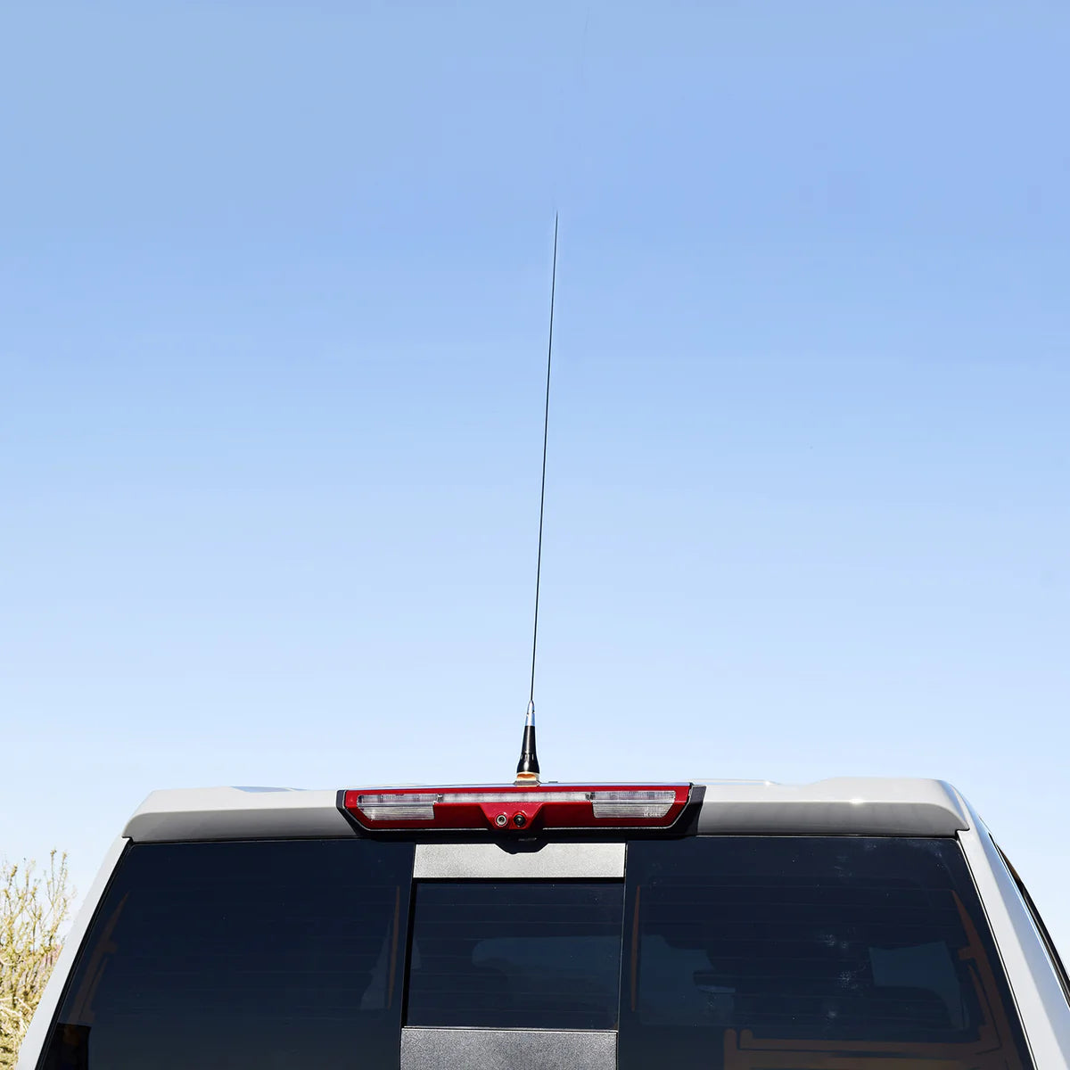 2019‑25 Chevy Silverado | GMC Sierra Antenna Mount Front View