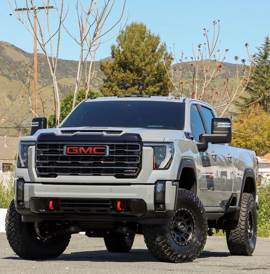 CST 20-25 GM 2500 4″ Stage 10M Suspension System w/ Midnight Edition CST Pro-Series 2.5 Shocks Front View