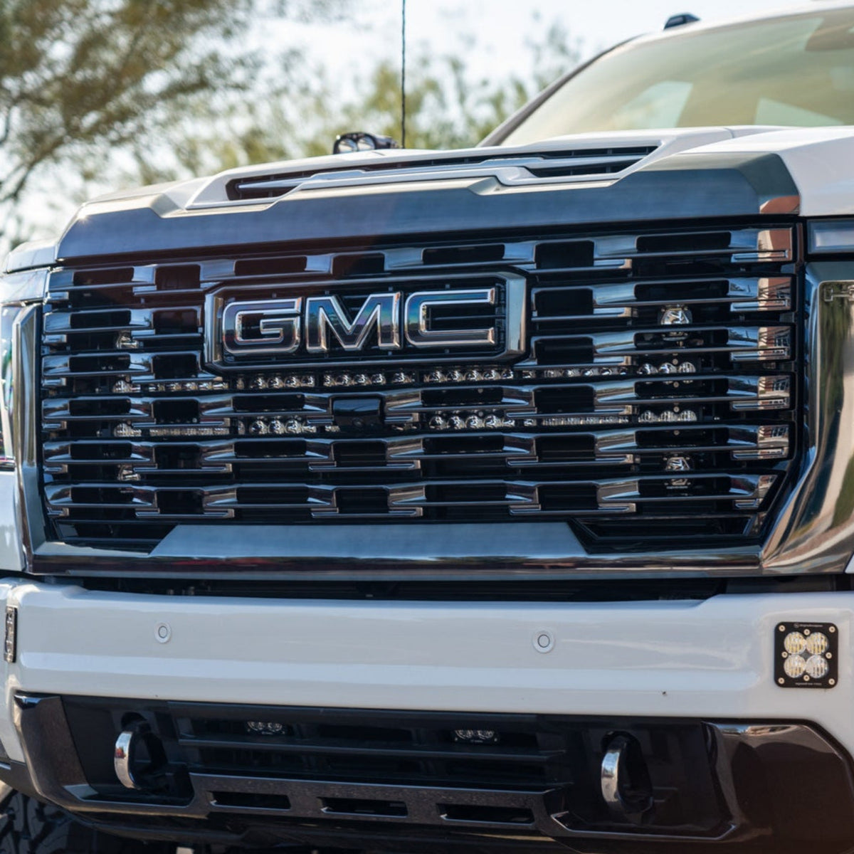 2024-2025 GMC 2500/3500 Behind The Grille 40" Light Bar Mount installed