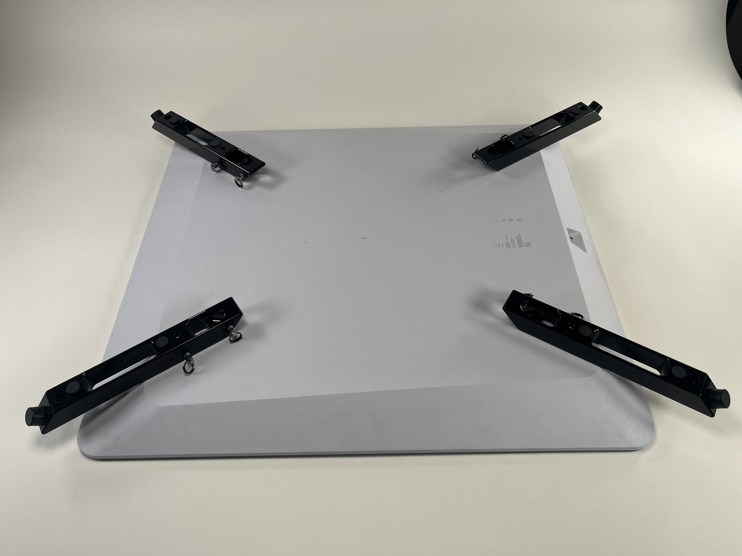 Starlink High Performance In Motion Dish Mount – STARLEGS Front View