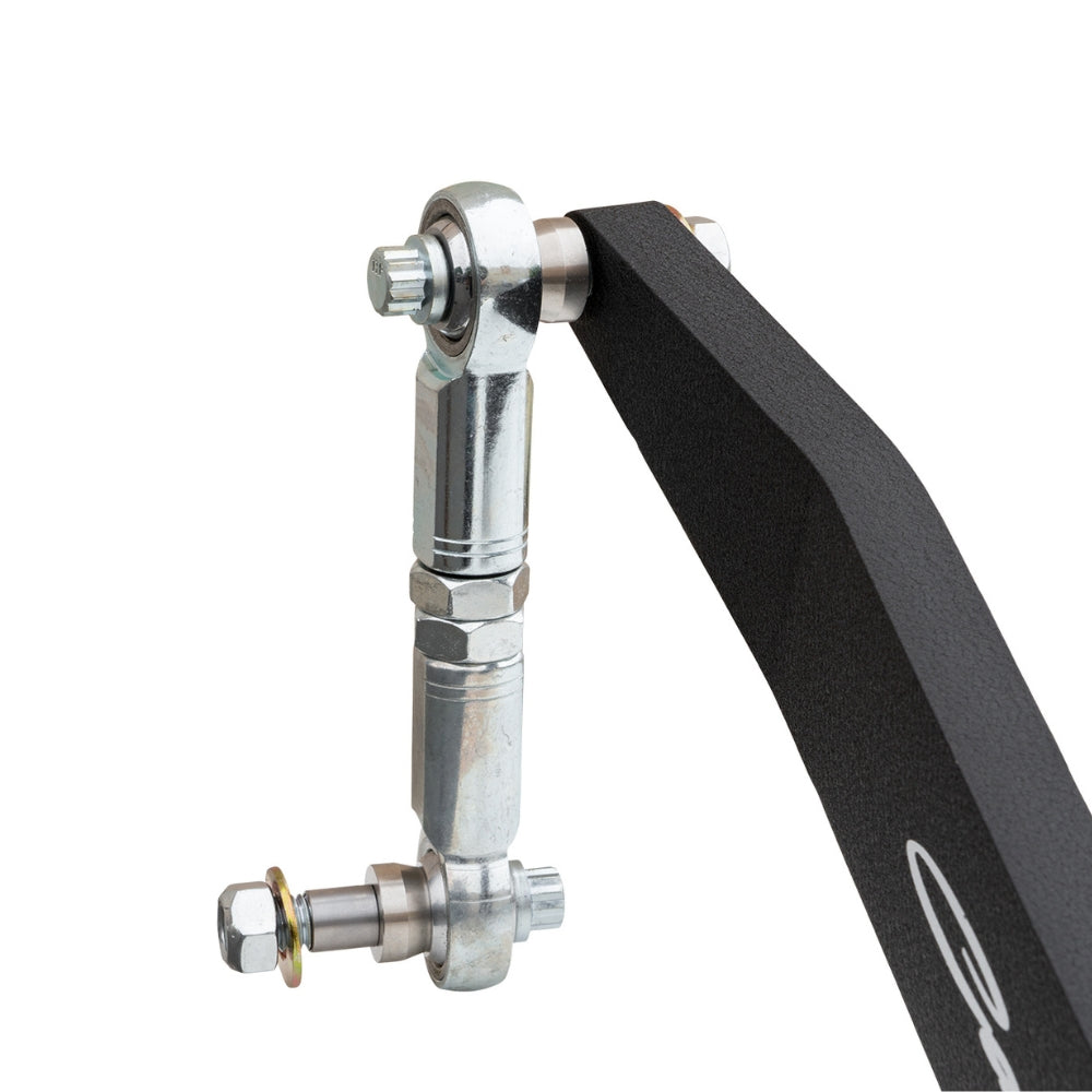 '13-24' Ram 2500/3500 Carli Torsion Sway Bar Kit End Link Close-up Display