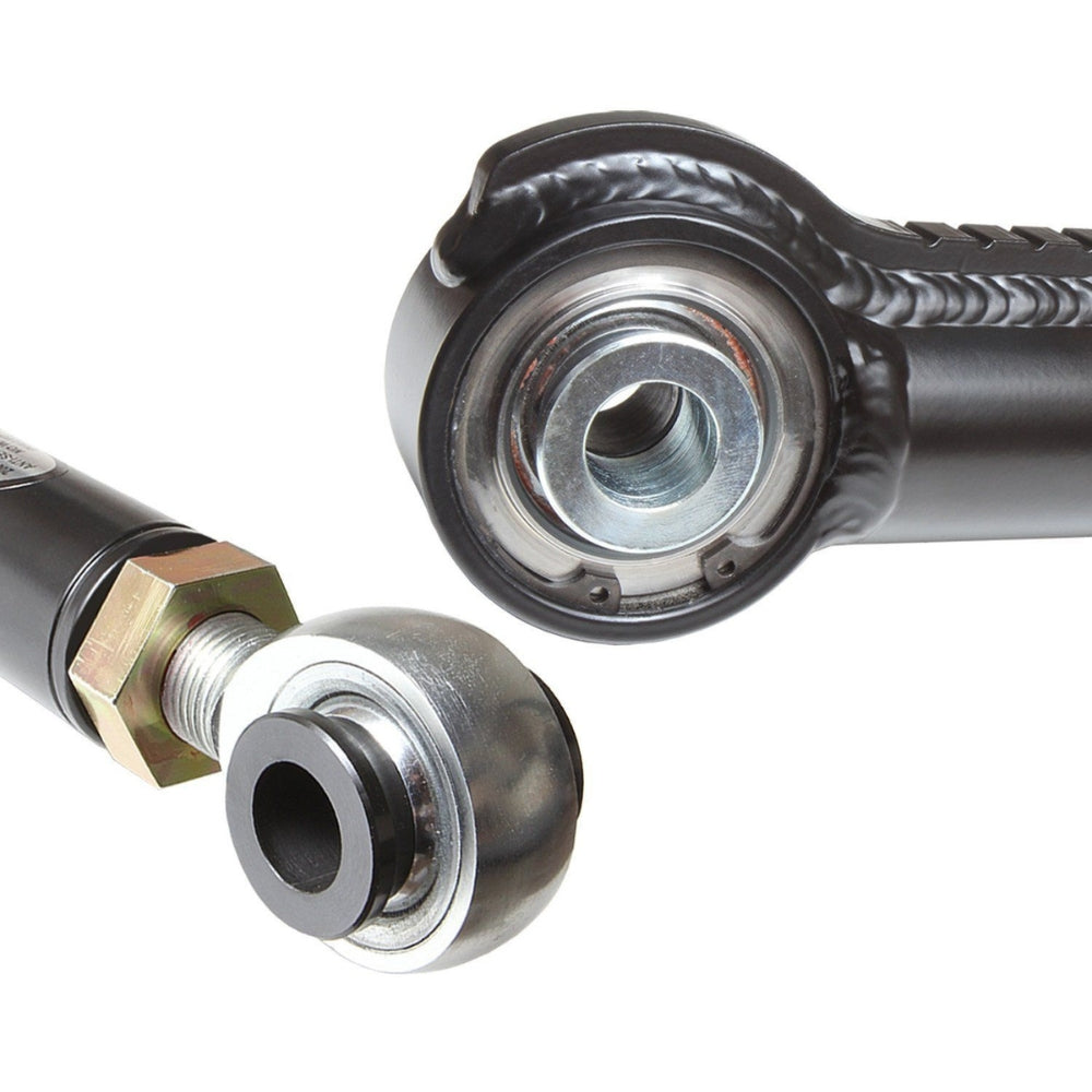 '03-24 Ram 2500/3500 Adjustable Track Bar Kit Close-up Display