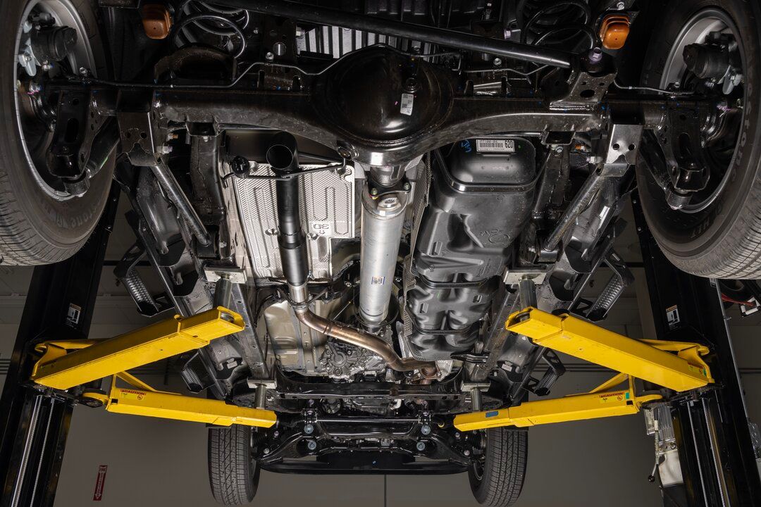 Flowmaster Outlaw Extreme Cat-back Exhaust System Display on Vehicle