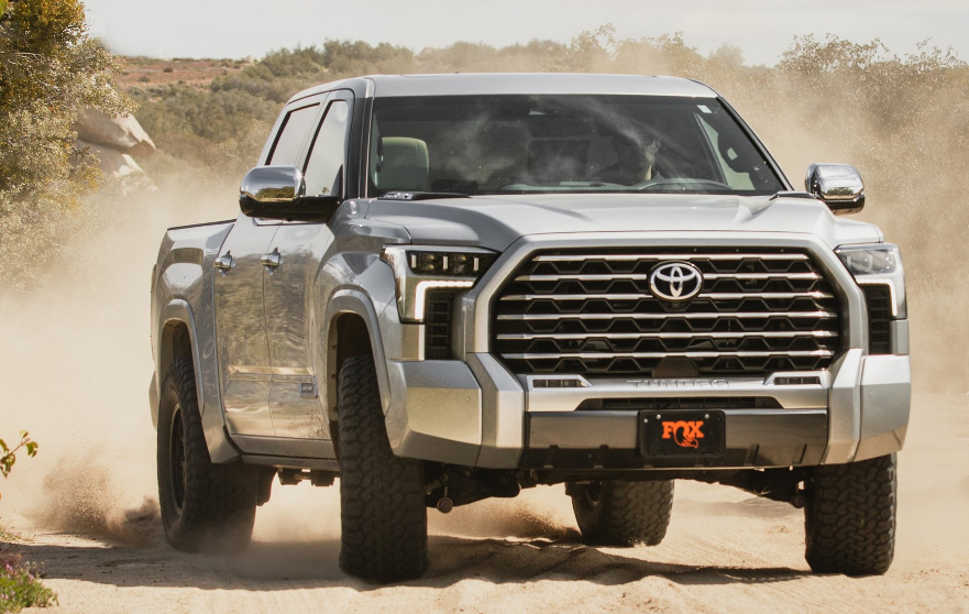 '22-23 Toyota Tundra FOX 2.5 ELITE SERIES RR Coilovers & Rear Shocks (w/ 0-1.5" Rear Lift) w/ Upper Arms & Trailing Arm Combo Kit Display on Vehicle