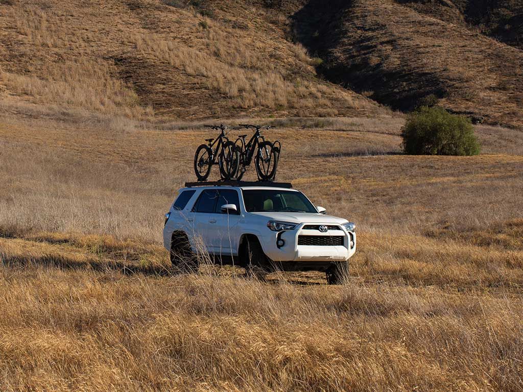 Toyota 4Runner (5th Gen) (2010-Current) Slimsport Roof Rack Kit Front View