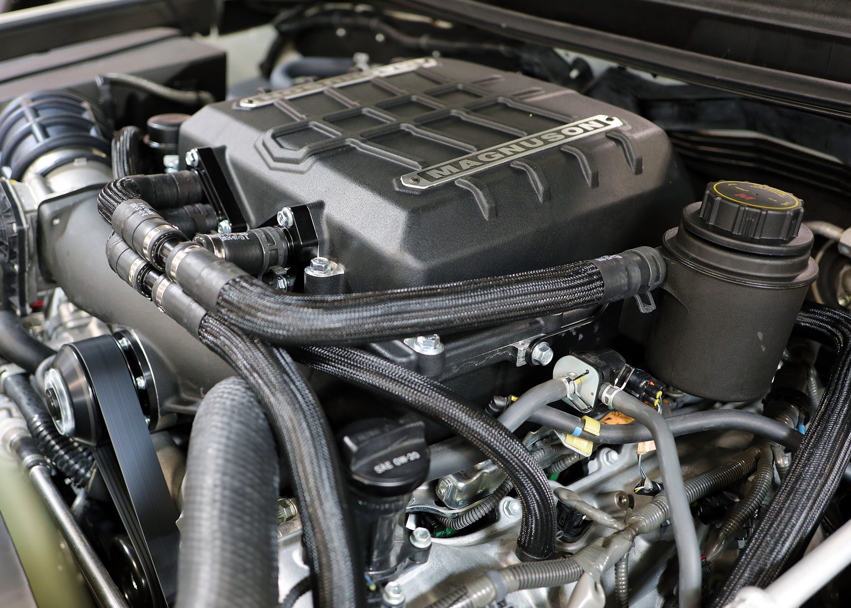 Magnum TVS2650 Toyota Land Cruiser/ Lexus LX570 Supercharger System