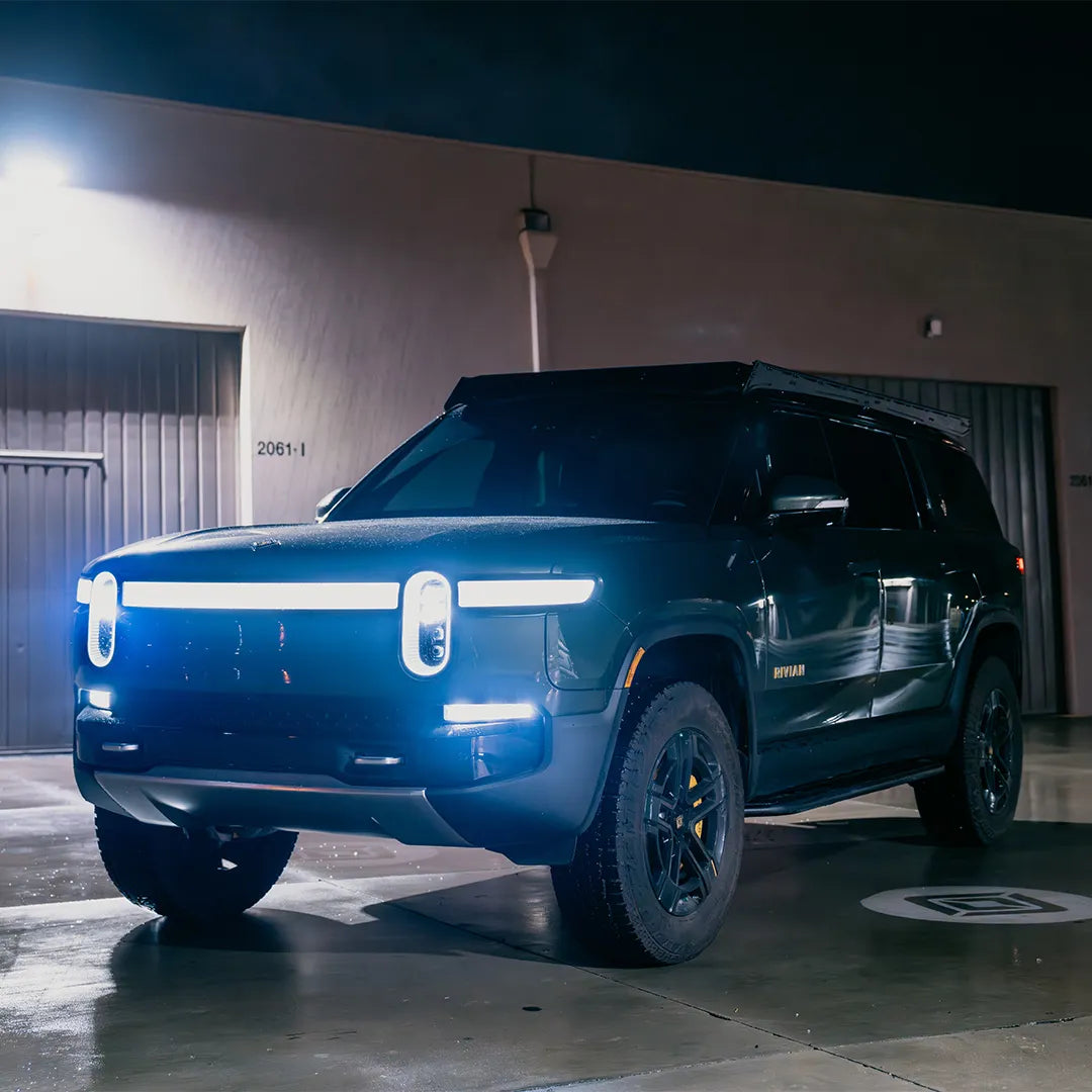 Rivian R1S SUV Prinsu Pro Roof Rack Front View