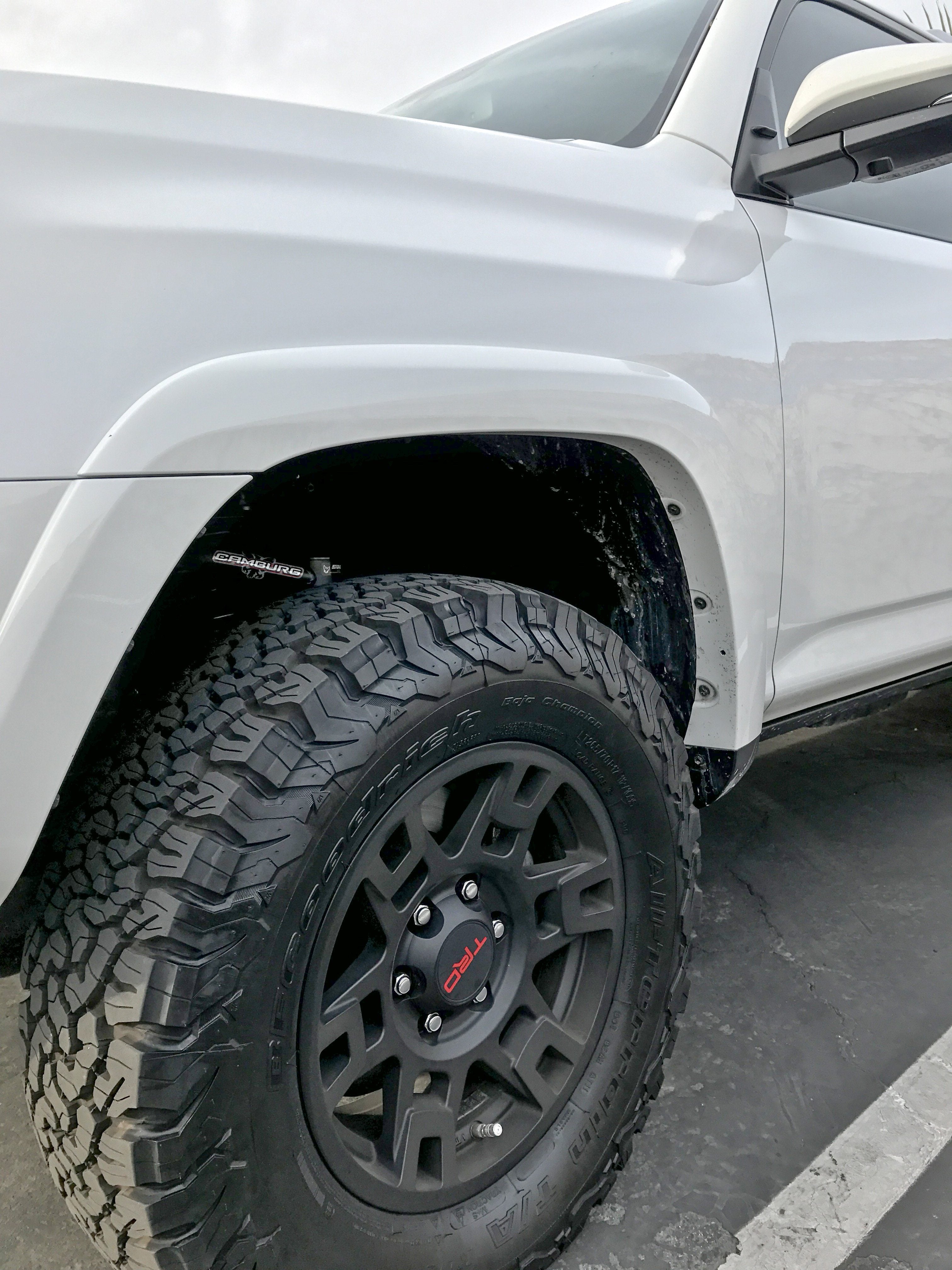 '03-24 Toyota 4Runner 1.25" Uniball Upper Control Arms Display on vehicle