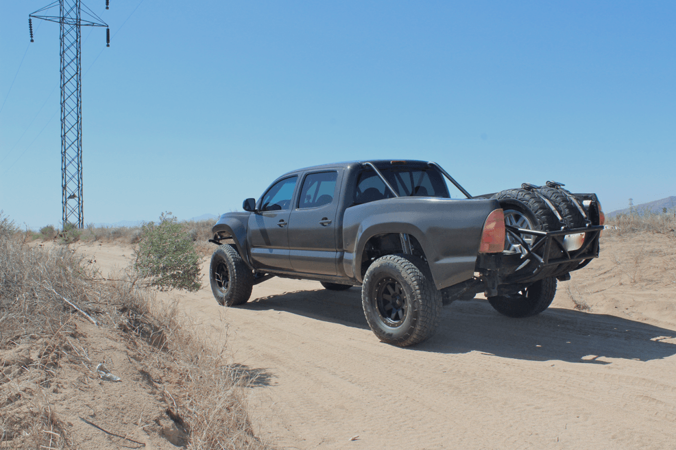 '05-15 Toyota Tacoma Fiberwerx TT Style Bedsides | 6" Bulge Display on vehicle