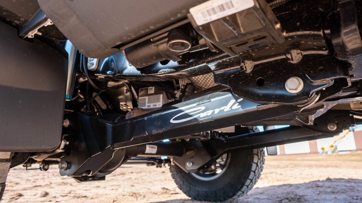 '05-22 Ford F250/350 Carli Suspension Fabricated Radius Arms Display on Vehicle