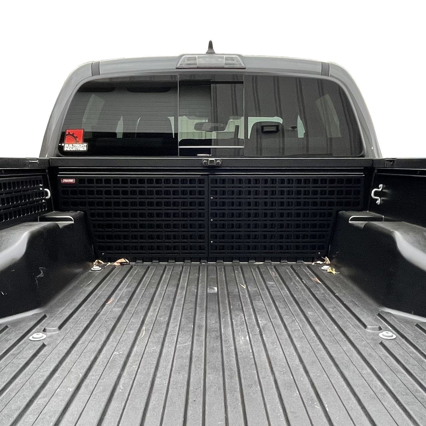 '05-23 Toyota Tacoma BuiltRight Industries 2 Panel Cab Wall Kit Display in Vehicle