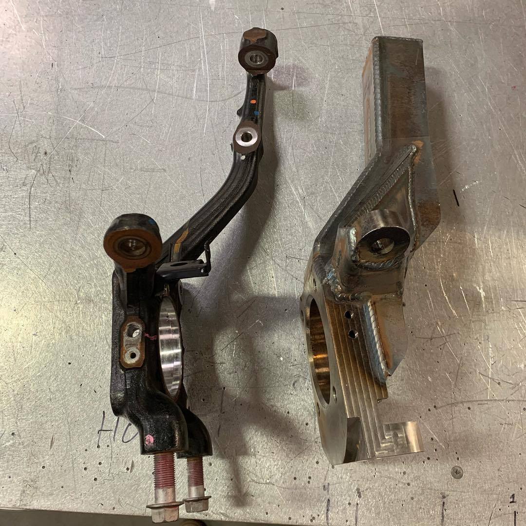 '05-23 Toyota Tacoma Camburg Performance Spindle Kit (Side View) Stock Comparison