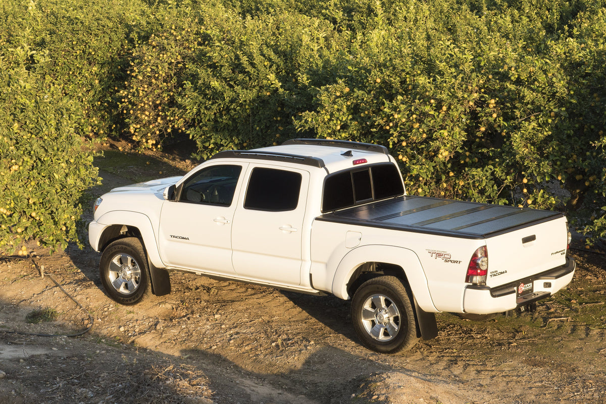 05-23 Toyota Tacoma G2 Tonneau Cover Bed Cover BAK Flip display on Vehicle