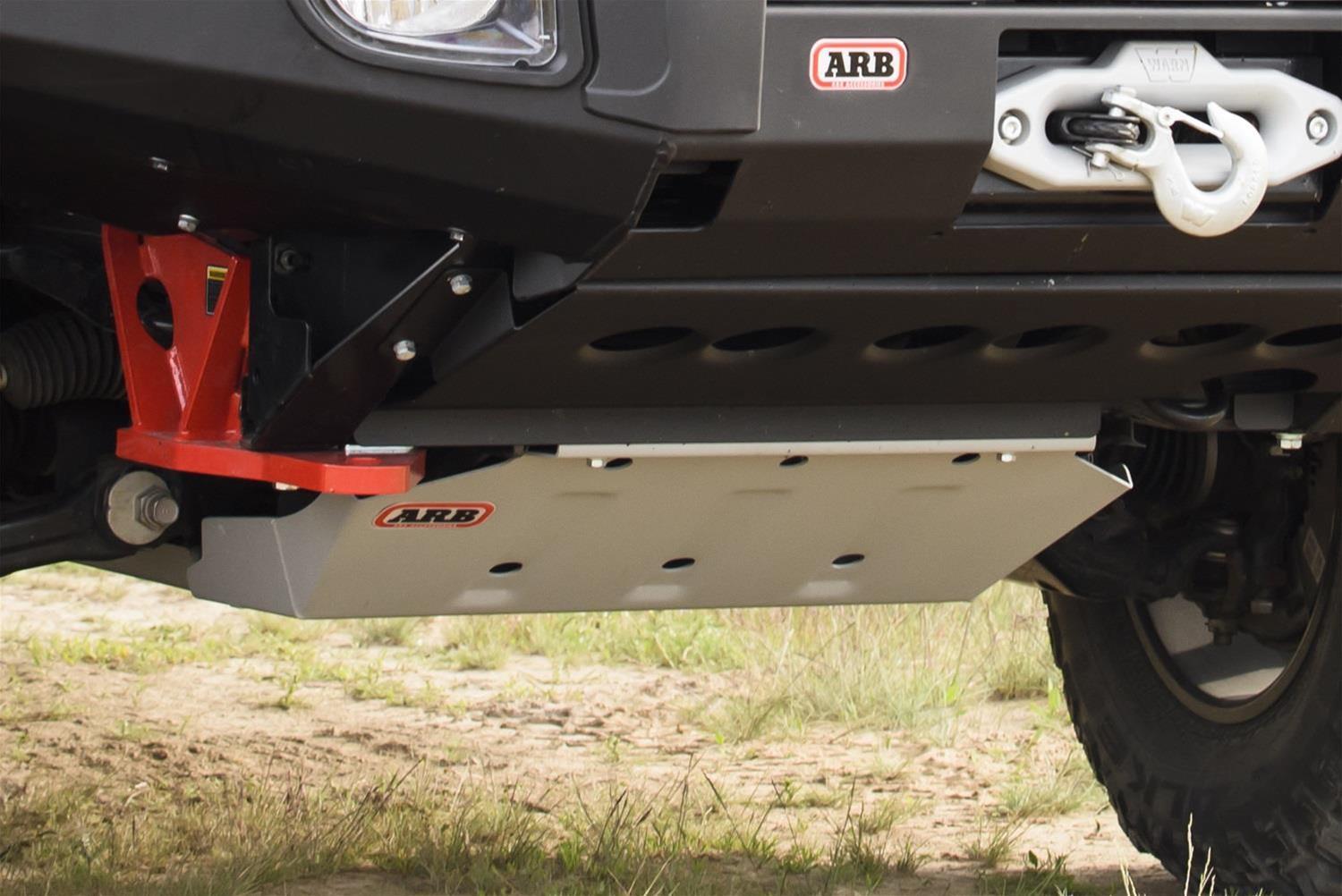 '08-21 Toyota Land Cruiser 200 Skid Plate Kit ARB close-up