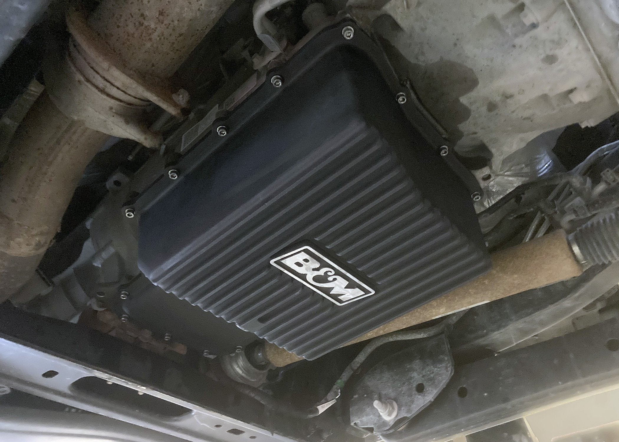 '11-21 Ford F250/F350 B&M HI-TEK Deep Transmission Pan - Black Drivetrain B&M display on Vehicle
