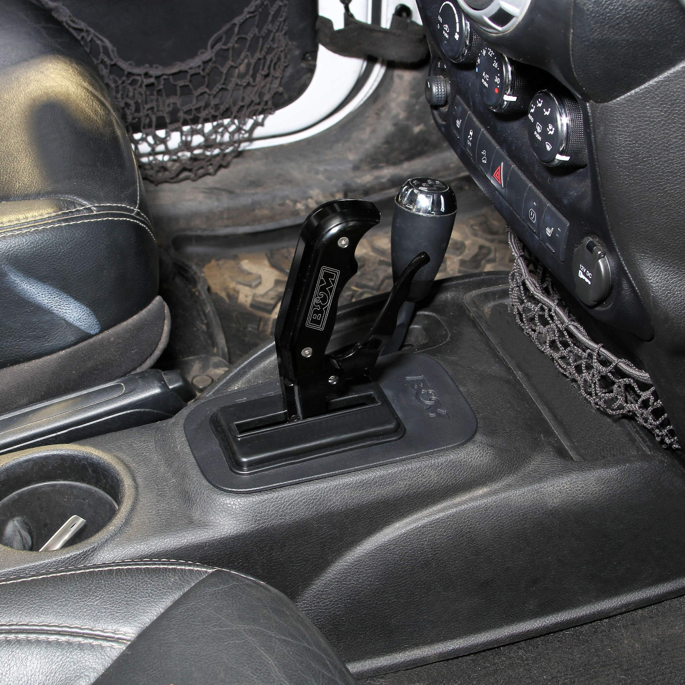 '12-18 Jeep JK Magnum Grip Pro Stick Console Shifter Interior Accessories B&M display in Vehicle