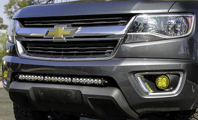 '15-19 Chevy/GMC Colorado/Canyon SAE Fog Light Kit Baja Designs display on Vehicle