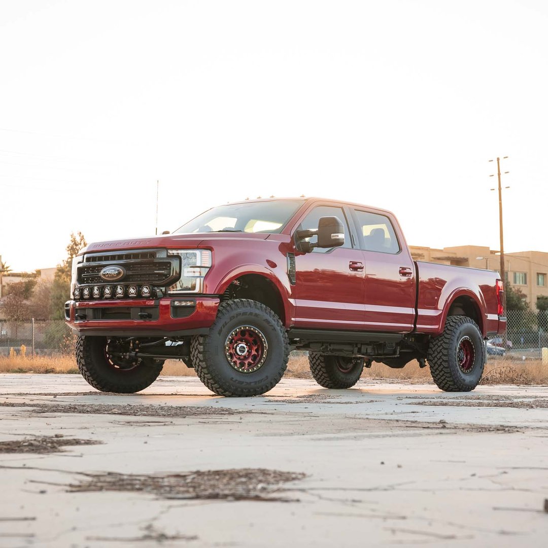 '17-24 Ford F250/350 Carli E-Venture Suspension System-4.5" Lift Display on vehicle