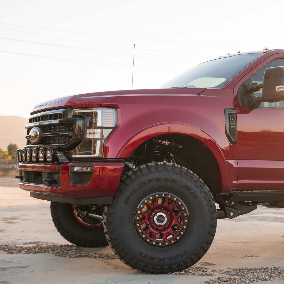 '17-24 Ford F250/350 Carli E-Venture Suspension System-4.5" Lift Display on vehicle