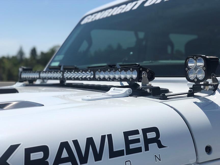 '18-22 Jeep JL Squadron Series & 40" S8 Cowl Mounting Kit Lighting Baja Designs Close-up display on Vehicle