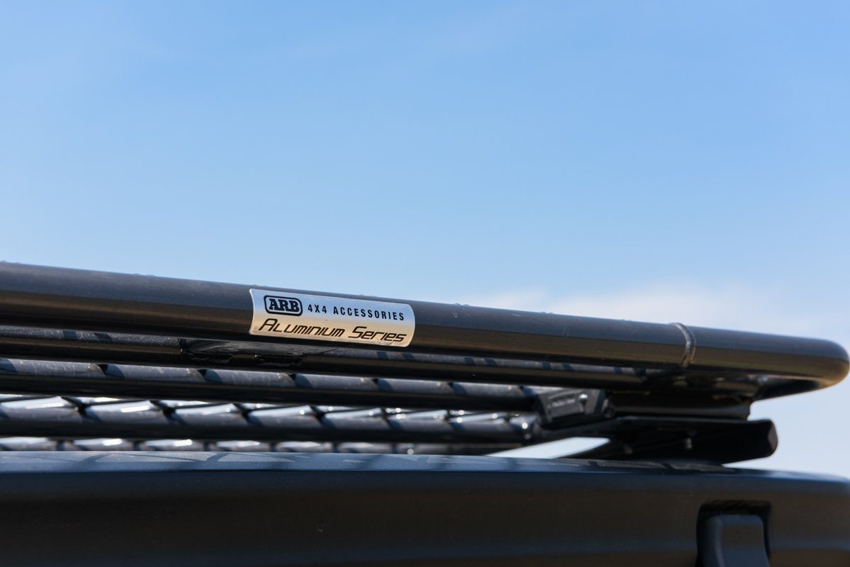 '18-23 Jeep Wrangler JL ARB 70"x 44" Roof Rack Kit ARB close-up