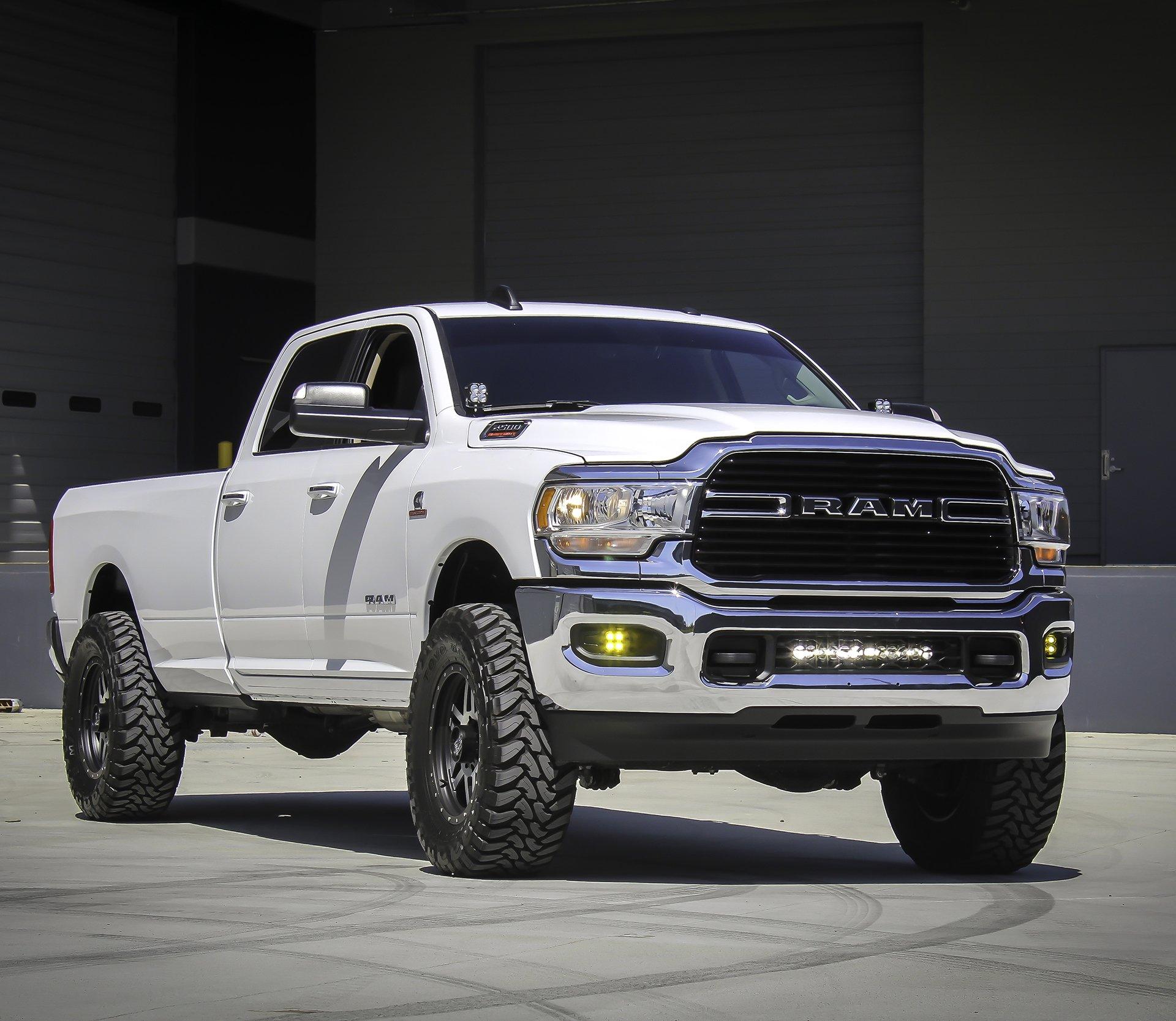'19-22 Ram 2500/3500 20" Onx6+ Bumper Kit Lighting Baja Designs display on Vehicle (In Use)