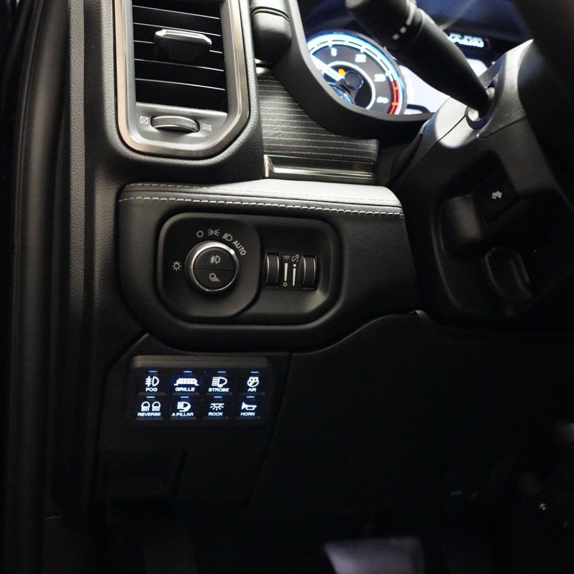 '19-23 Ram 2500/3500 SDHQ Built Complete Switch-Pros SP-9100 Kit Lighting SDHQ Off Road