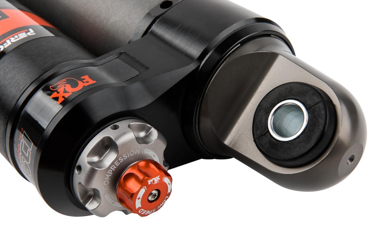 '20-23 Chevy/GMC 2500/3500 Fox 2.5 PB Performance Elite Series Rear Shocks Close-up Display