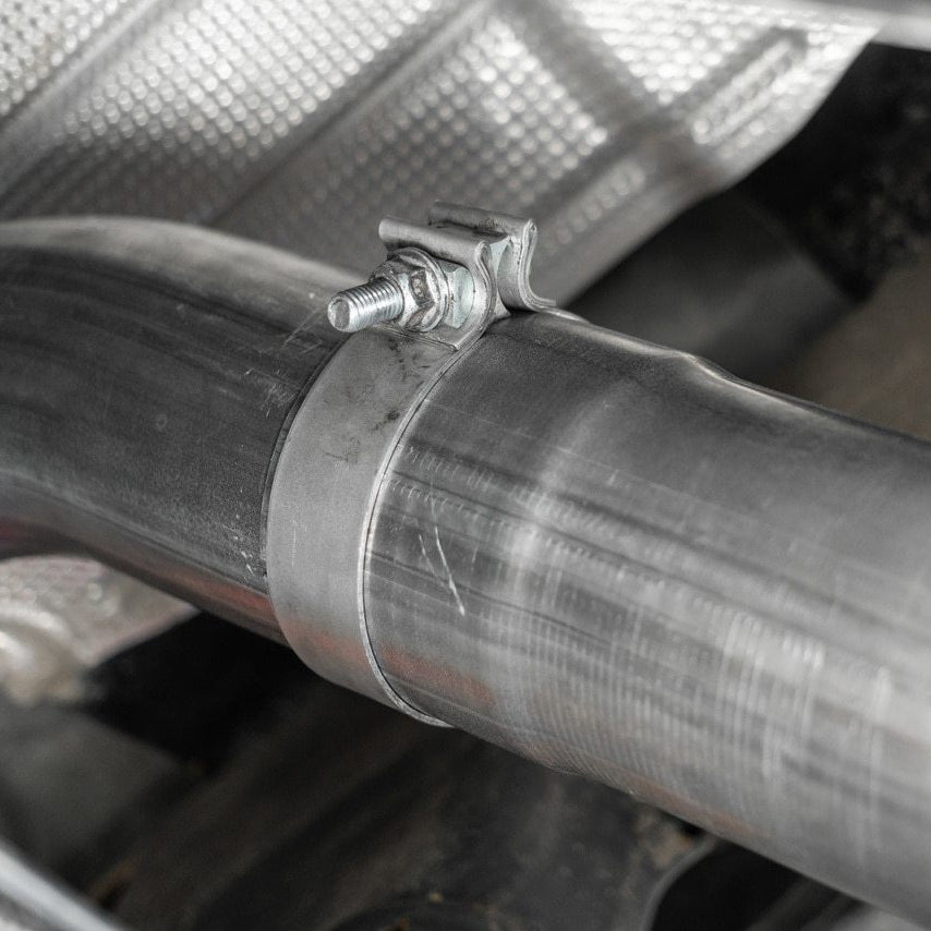 '20-23 Chevy/GMC 6.6L Duramax AL 4" Single Side Filter Back Exhaust MBRP close-up